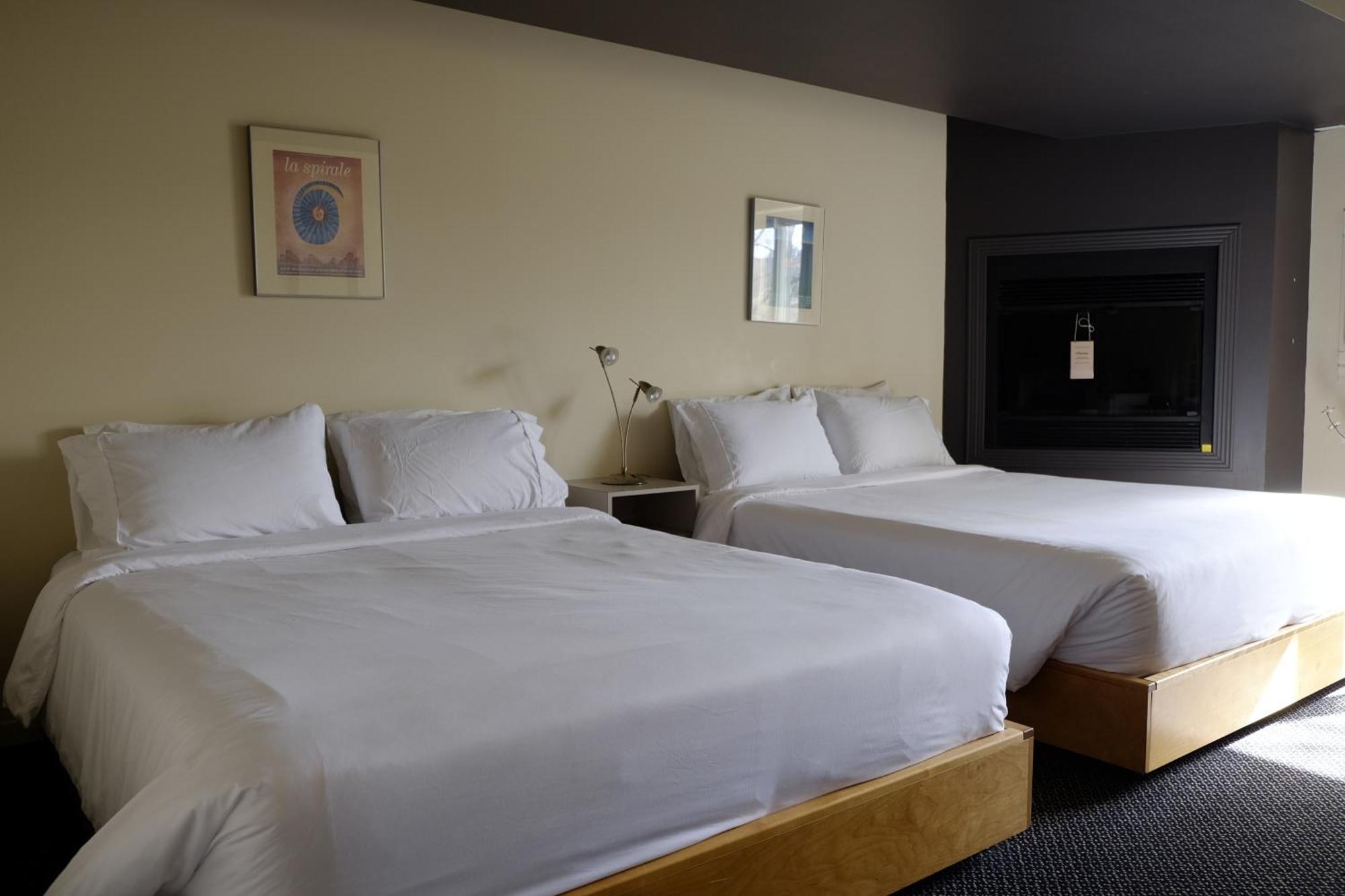 Auberge La Camarine Beaupre Luaran gambar