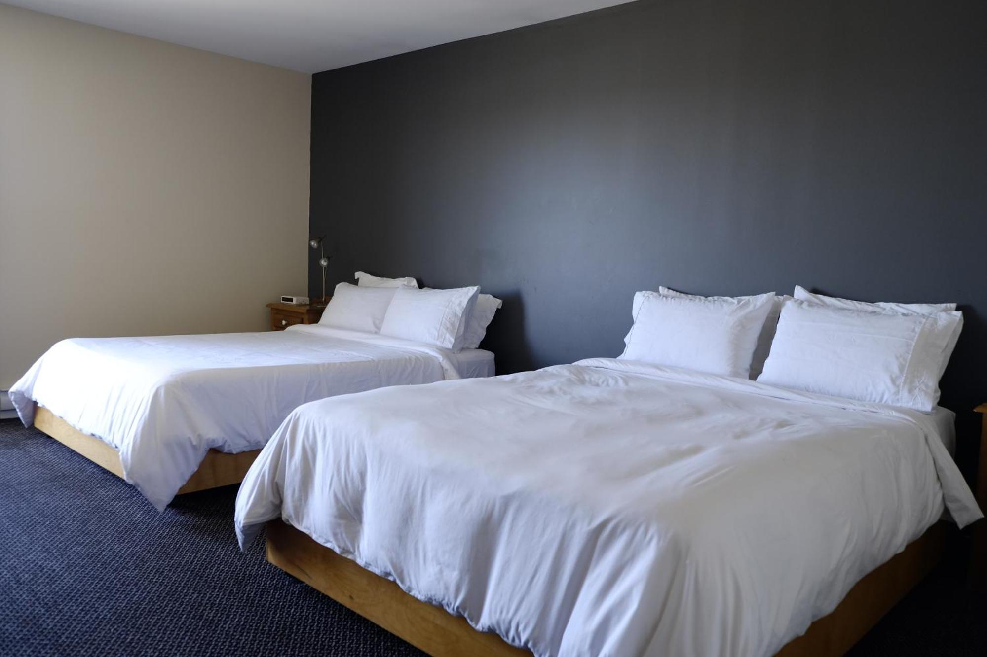 Auberge La Camarine Beaupre Luaran gambar