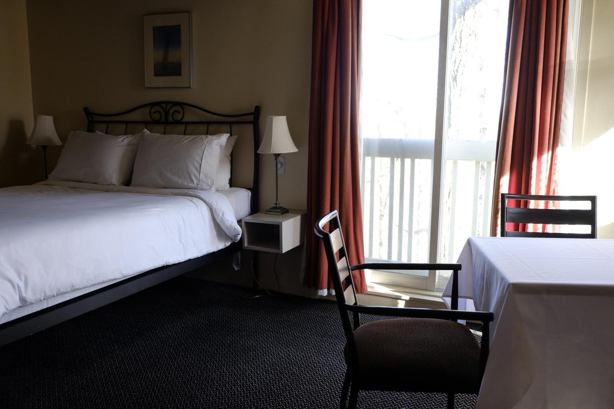 Auberge La Camarine Beaupre Bilik gambar